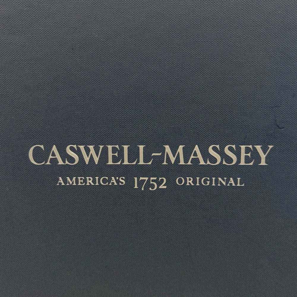 Caswell-Massey Newport Sandalwood Jockey Club Number Six Scent Luxury 4 Bar Set - Picture 3 of 8
